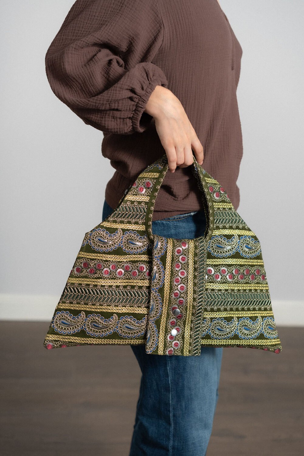 Embroidered Handbag - Image 3